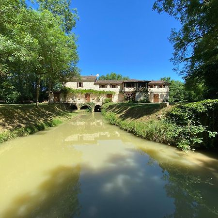 Gite Le Moulin Samsara Homps  Екстер'єр фото