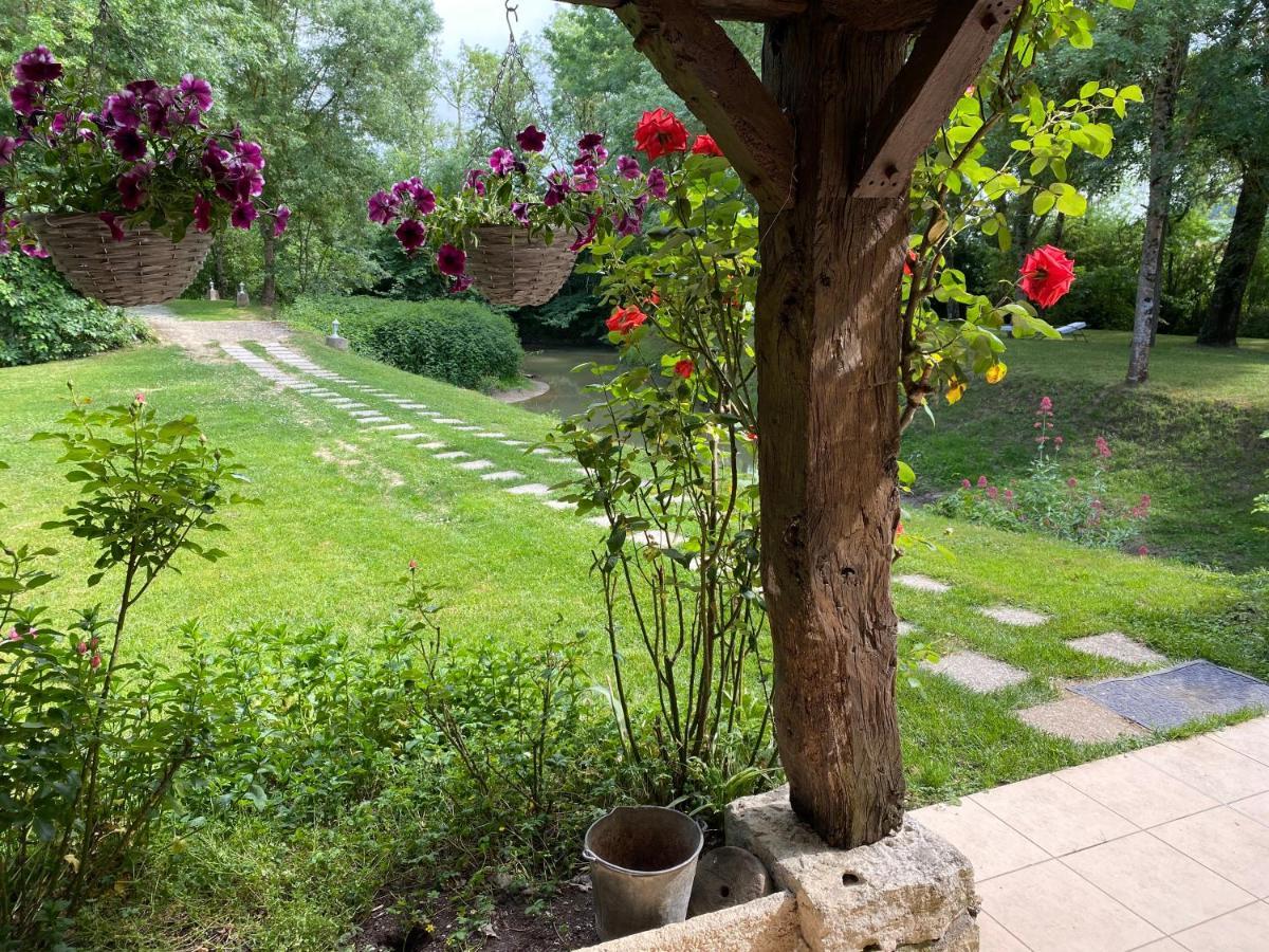 Gite Le Moulin Samsara Homps  Екстер'єр фото