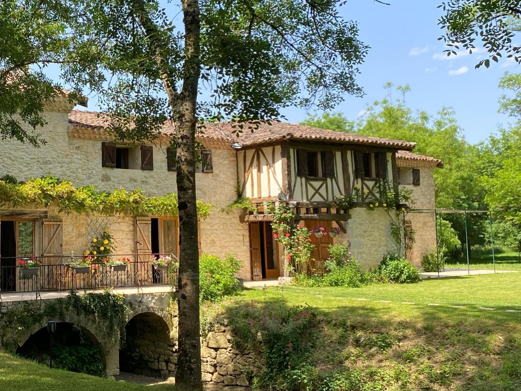 Gite Le Moulin Samsara Homps  Екстер'єр фото
